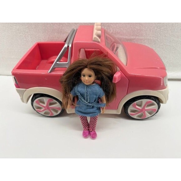 Our Generation Lori Doll Truck 13" and Doll Lights & Radio Works Needs Batteries - Picture 1 of 10